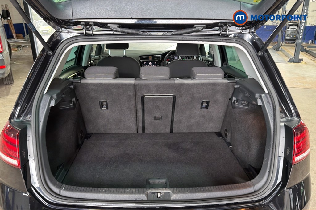 Volkswagen Golf GT Automatic Diesel Hatchback - Stock Number (1637763) - 33rd supplementary image