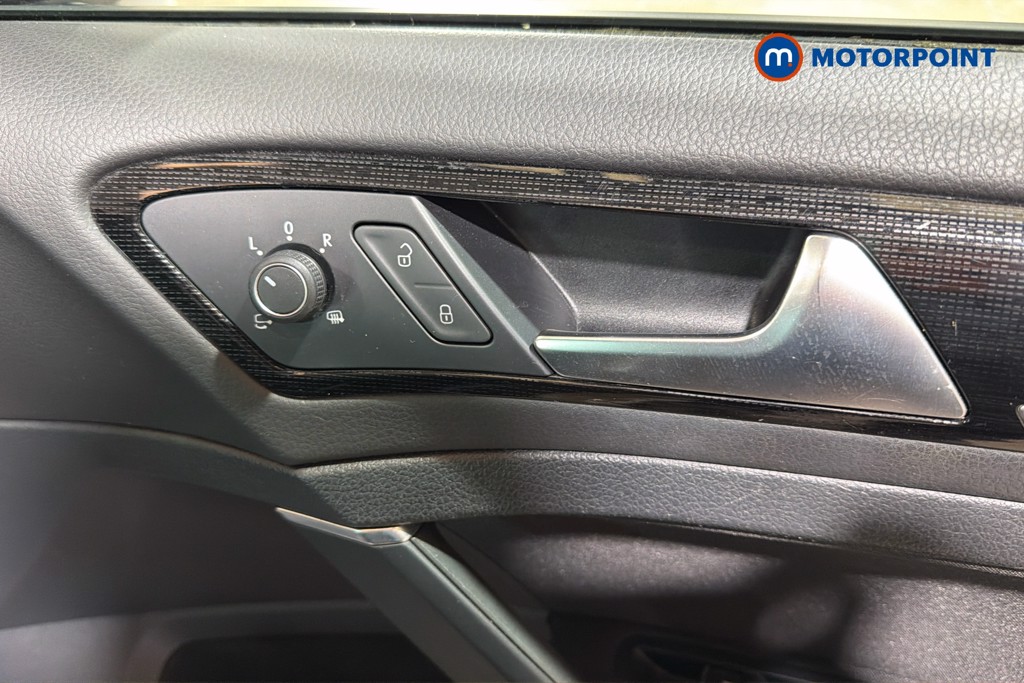 Volkswagen Golf GT Automatic Diesel Hatchback - Stock Number (1637763) - 42nd supplementary image