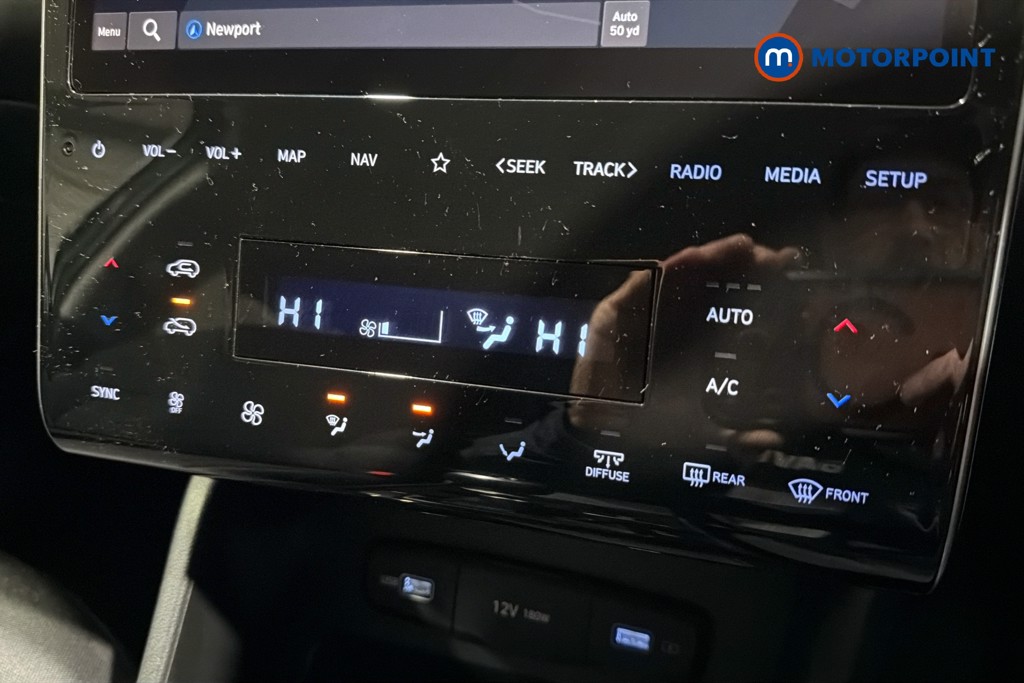 Hyundai Tucson Se Connect Manual Petrol SUV - Stock Number (1637863) - 12th supplementary image
