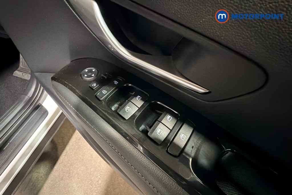 Hyundai Tucson Se Connect Manual Petrol SUV - Stock Number (1637863) - 20th supplementary image