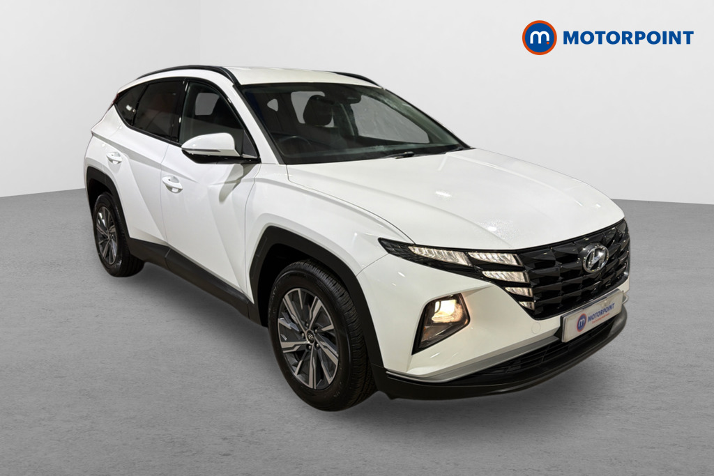Hyundai Tucson Se Connect Manual Petrol SUV - Stock Number (1637863) - Drivers side front corner