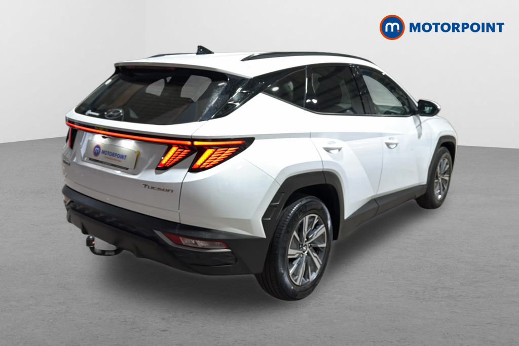 Hyundai Tucson Se Connect Manual Petrol SUV - Stock Number (1637863) - Drivers side rear corner