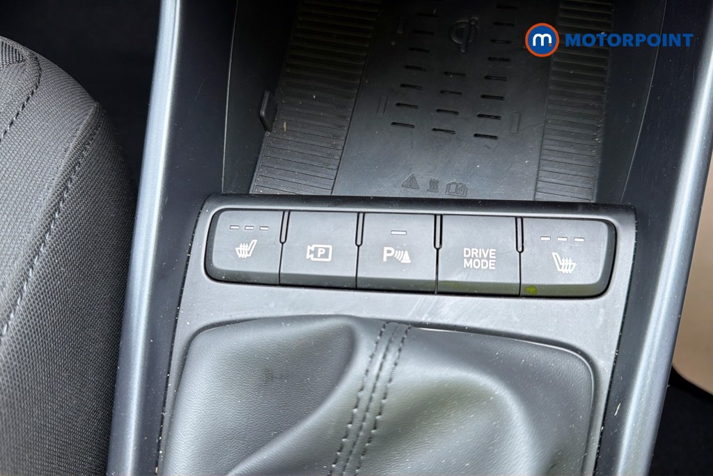 Hyundai I20 Ultimate Manual Petrol Hatchback - Stock Number (1638775) - 14th supplementary image