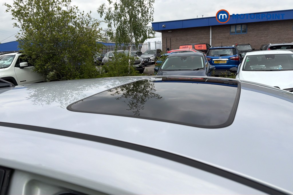 Hyundai I20 Ultimate Manual Petrol Hatchback - Stock Number (1638775) - 32nd supplementary image