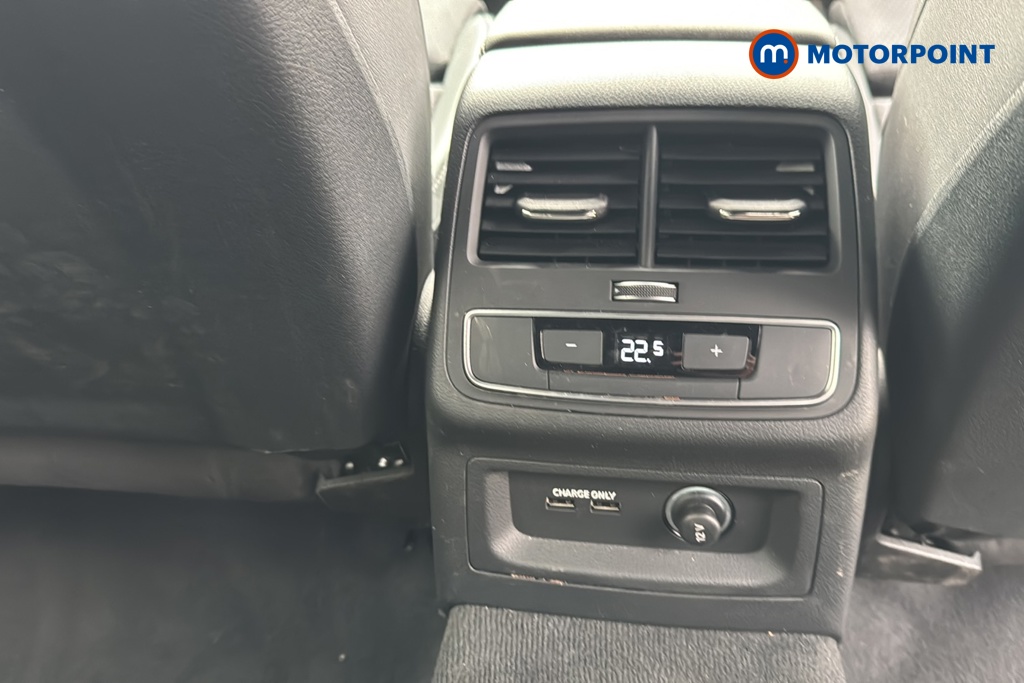 Audi A4 Black Edition Automatic Petrol Estate - Stock Number (1638792) - 28th supplementary image