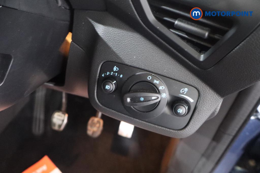 Ford Kuga St-Line Manual Diesel SUV - Stock Number (1639109) - 7th supplementary image