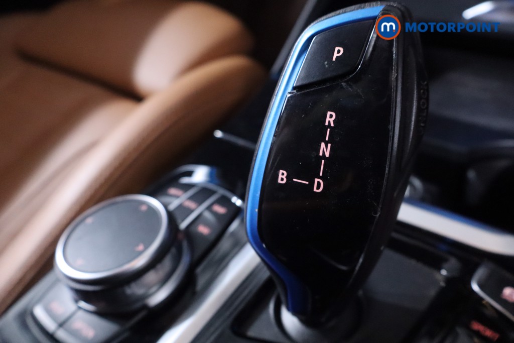 BMW IX3 Premier Edition Pro Automatic Electric SUV - Stock Number (1639166) - 20th supplementary image