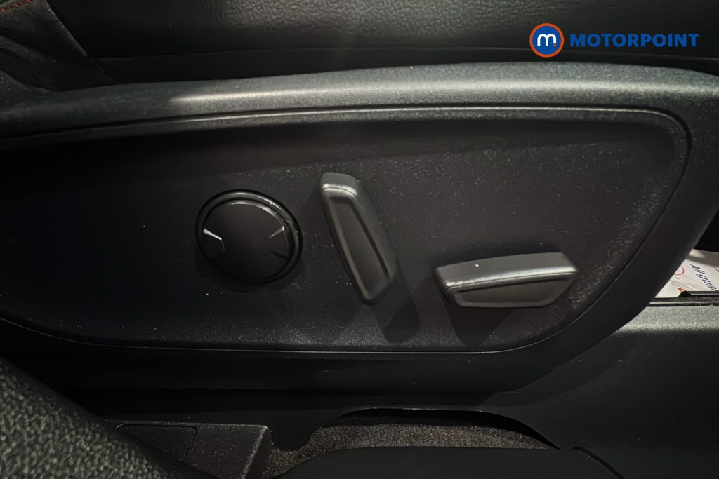 Ford Kuga St-Line Edition Automatic Petrol-Electric Hybrid SUV - Stock Number (1639195) - 25th supplementary image