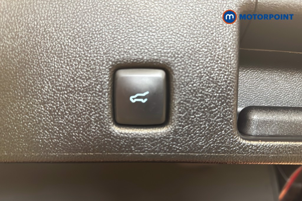 Ford Kuga St-Line Edition Automatic Petrol-Electric Hybrid SUV - Stock Number (1639195) - 35th supplementary image