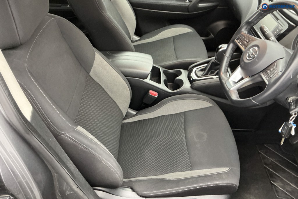 Nissan Qashqai Acenta Premium Automatic Petrol SUV - Stock Number (1639404) - 5th supplementary image