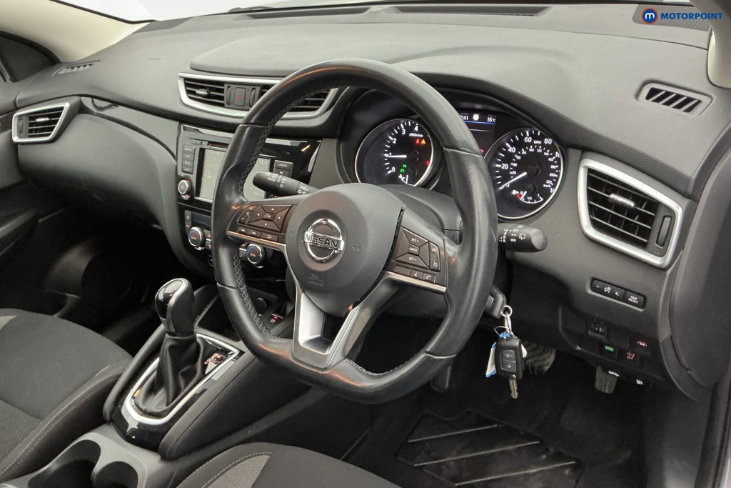 Nissan Qashqai Acenta Premium Automatic Petrol SUV - Stock Number (1639404) - 8th supplementary image