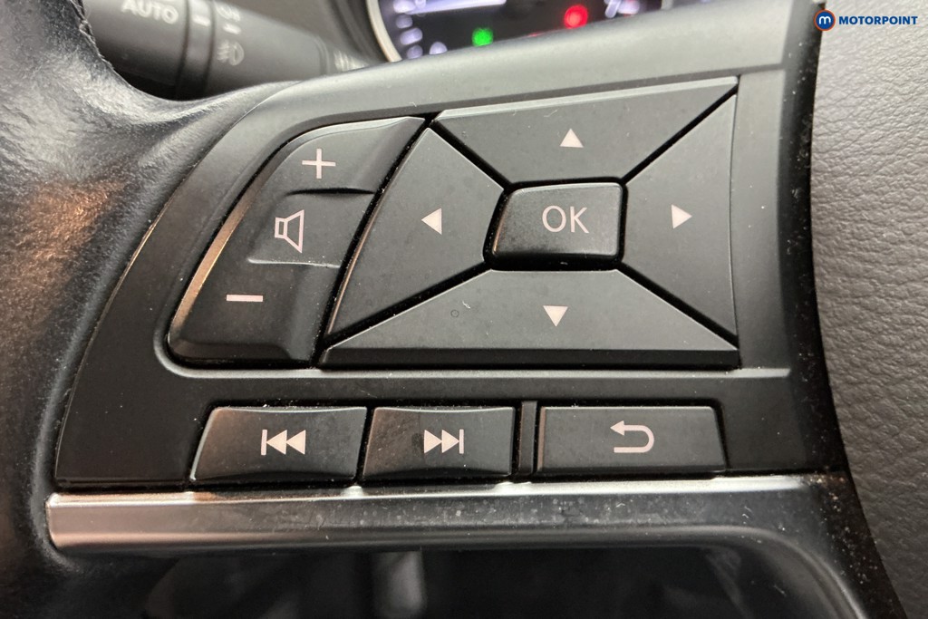 Nissan Qashqai Acenta Premium Automatic Petrol SUV - Stock Number (1639404) - 19th supplementary image