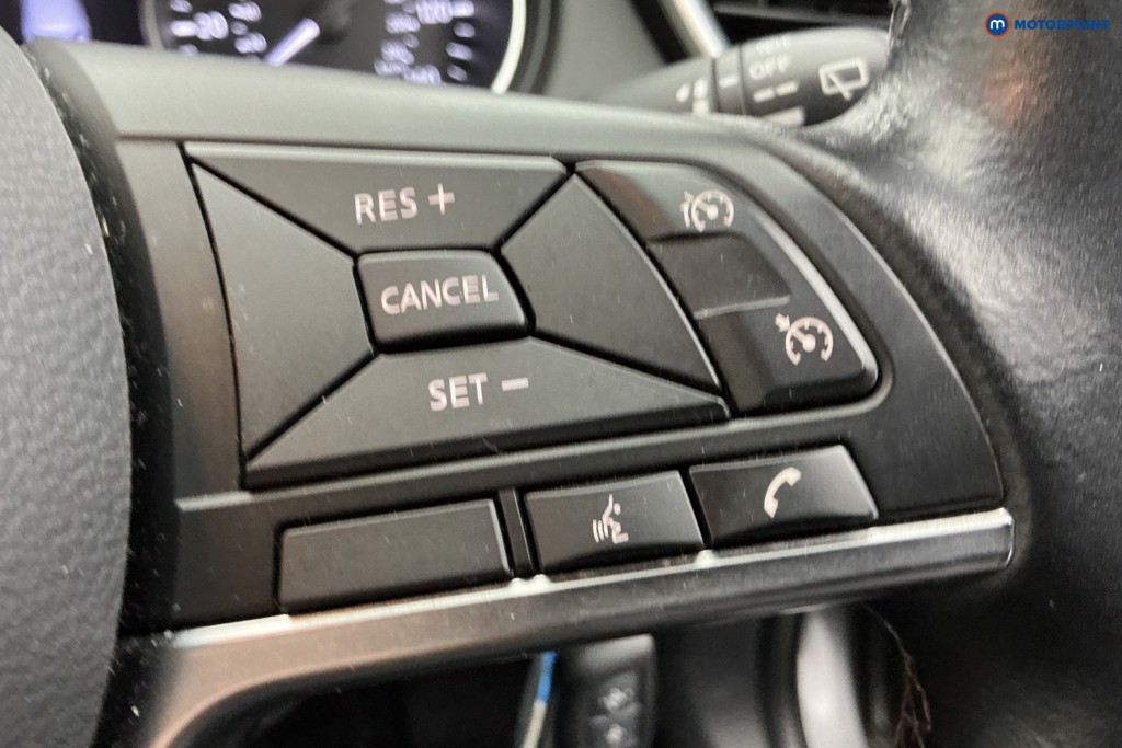 Nissan Qashqai Acenta Premium Automatic Petrol SUV - Stock Number (1639404) - 20th supplementary image