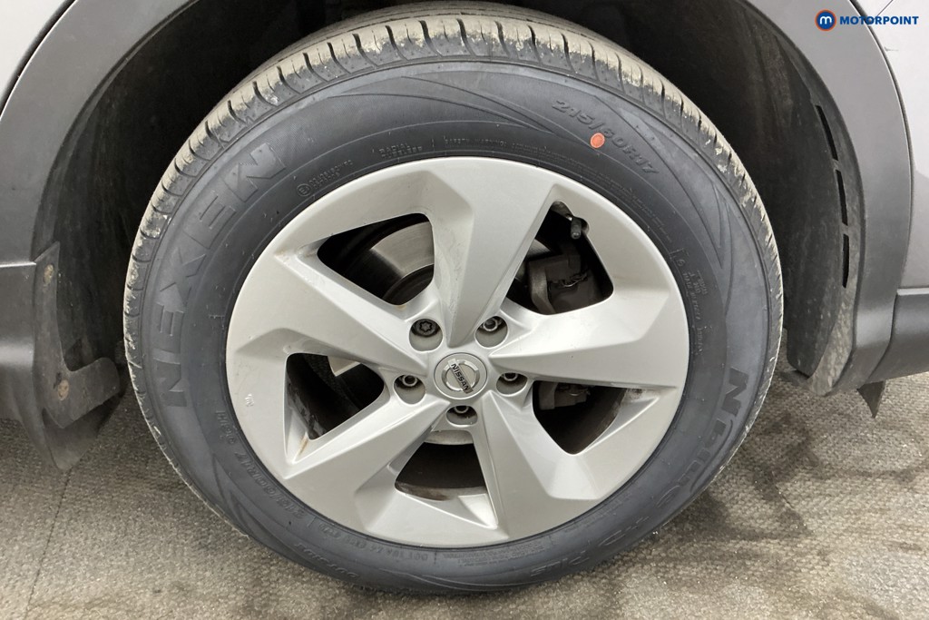 Nissan Qashqai Acenta Premium Automatic Petrol SUV - Stock Number (1639404) - 33rd supplementary image