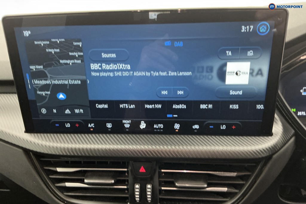 Ford Kuga St-Line Manual Petrol SUV - Stock Number (1639453) - 2nd supplementary image