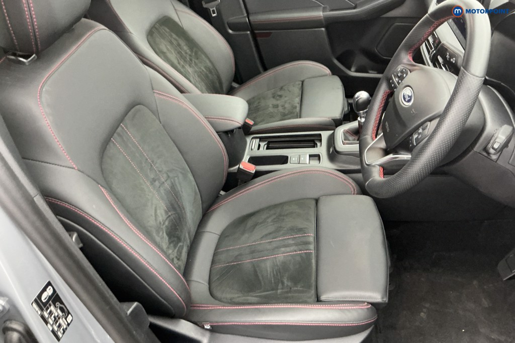 Ford Kuga St-Line Manual Petrol SUV - Stock Number (1639453) - 5th supplementary image