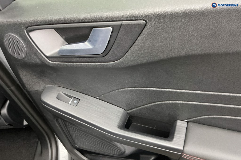 Ford Kuga St-Line Manual Petrol SUV - Stock Number (1639453) - 27th supplementary image
