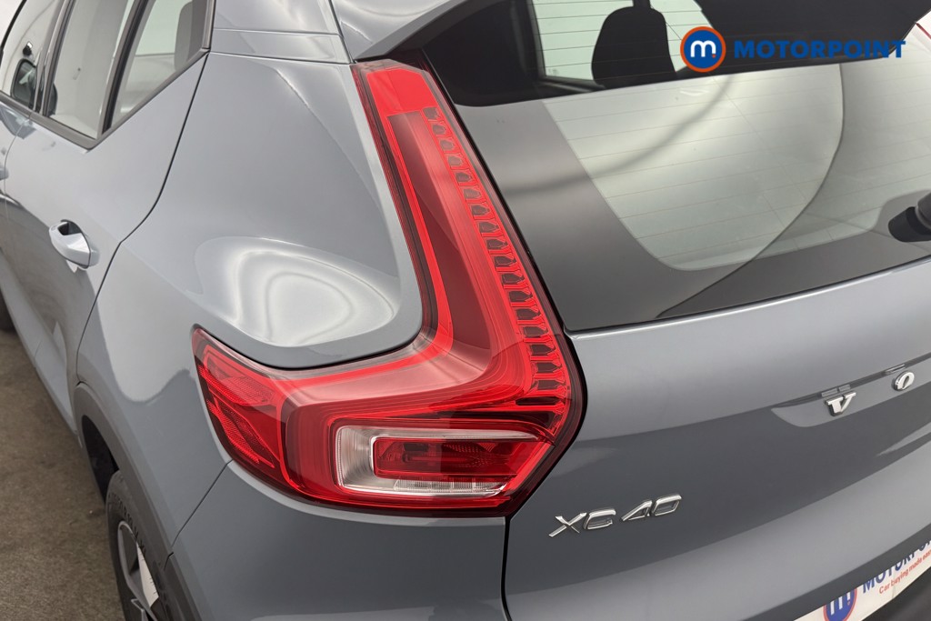 Volvo Xc40 Core Automatic Petrol SUV - Stock Number (1639670) - 7th supplementary image