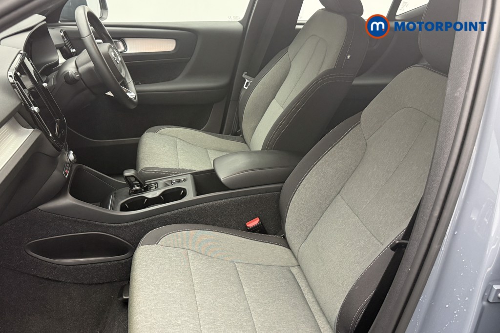 Volvo Xc40 Core Automatic Petrol SUV - Stock Number (1639670) - 10th supplementary image