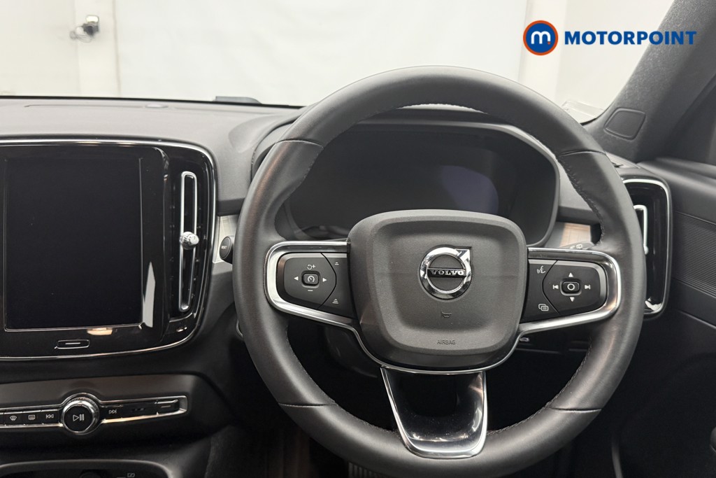 Volvo Xc40 Core Automatic Petrol SUV - Stock Number (1639670) - 19th supplementary image