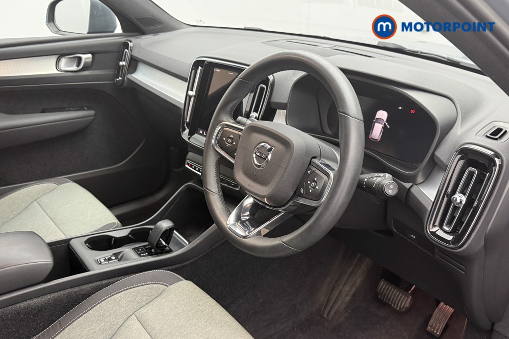 Volvo Xc40 Core Automatic Petrol SUV - Stock Number (1639670) - 24th supplementary image