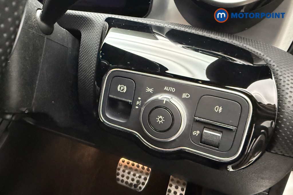 Mercedes-Benz CLA Amg Line Automatic Petrol Coupe - Stock Number (1640163) - 20th supplementary image