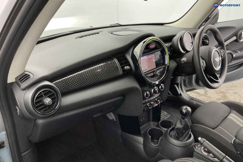 Mini Hatchback Cooper S Classic Manual Petrol Hatchback - Stock Number (1640197) - 9th supplementary image