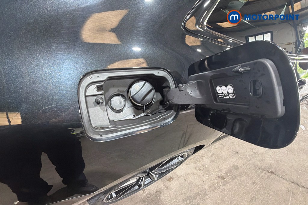 BMW 4 Series M Sport Automatic Petrol Coupe - Stock Number (1640277) - 41st supplementary image