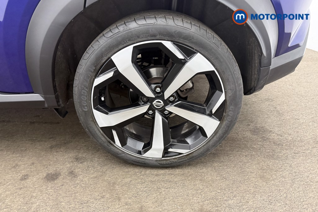 Nissan Juke Tekna Manual Petrol SUV - Stock Number (1640519) - 3rd supplementary image