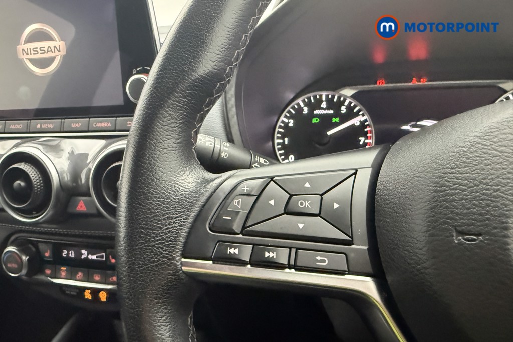 Nissan Juke Tekna Manual Petrol SUV - Stock Number (1640519) - 9th supplementary image