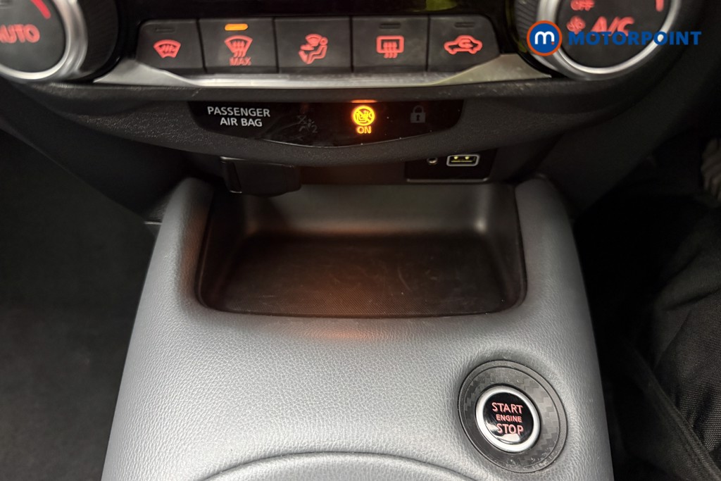 Nissan Juke Tekna Manual Petrol SUV - Stock Number (1640519) - 16th supplementary image
