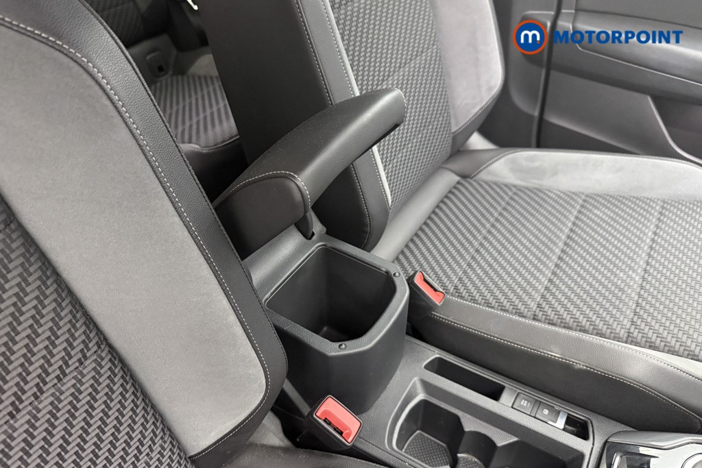 Volkswagen T-Roc R-Line Manual Petrol SUV - Stock Number (1640575) - 24th supplementary image
