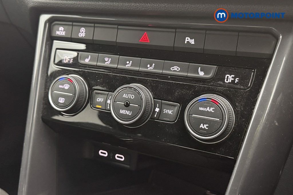 Volkswagen T-Roc R-Line Manual Petrol SUV - Stock Number (1640575) - 28th supplementary image
