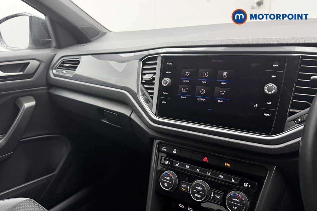 Volkswagen T-Roc R-Line Manual Petrol SUV - Stock Number (1640575) - 37th supplementary image