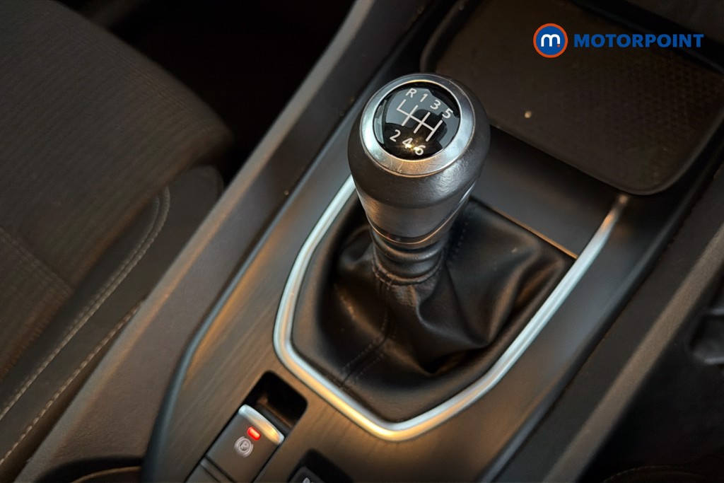 Nissan Qashqai Acenta Premium Manual Petrol SUV - Stock Number (1640768) - 15th supplementary image
