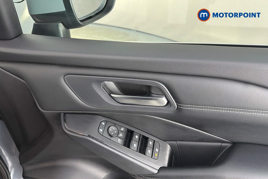 Nissan Qashqai Acenta Premium Manual Petrol SUV - Stock Number (1640768) - 42nd supplementary image