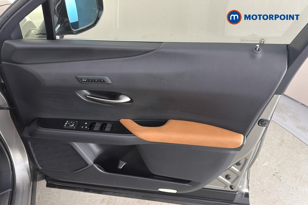 Lexus UX Takumi Automatic Petrol-Electric Hybrid SUV - Stock Number (1641082) - 19th supplementary image