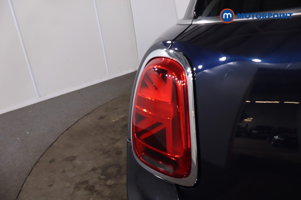 Mini Hatchback Cooper Exclusive Automatic Petrol Hatchback - Stock Number (1641097) - 35th supplementary image