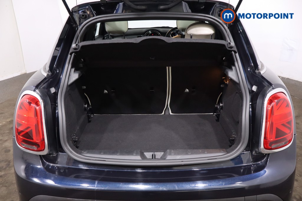 Mini Hatchback Cooper Exclusive Automatic Petrol Hatchback - Stock Number (1641097) - 37th supplementary image
