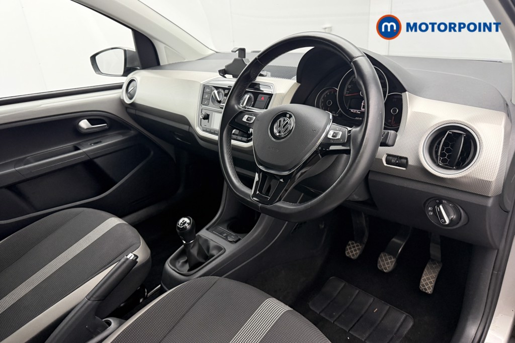 Volkswagen UP High Up Manual Petrol Hatchback - Stock Number (1641313) - 6th supplementary image