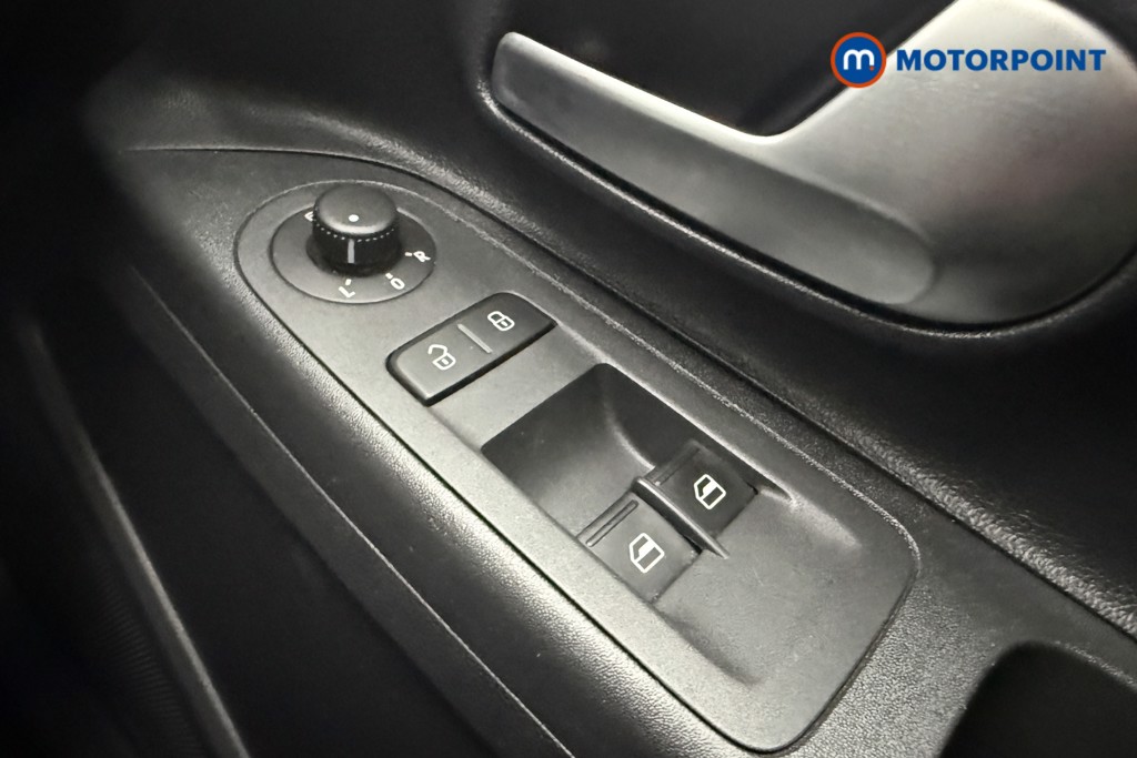 Volkswagen UP High Up Manual Petrol Hatchback - Stock Number (1641313) - 12th supplementary image
