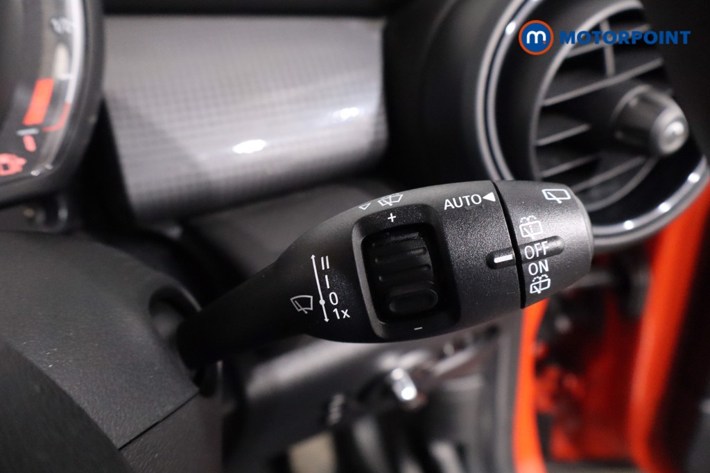 Mini Hatchback Cooper Classic Manual Petrol Hatchback - Stock Number (1641557) - 15th supplementary image
