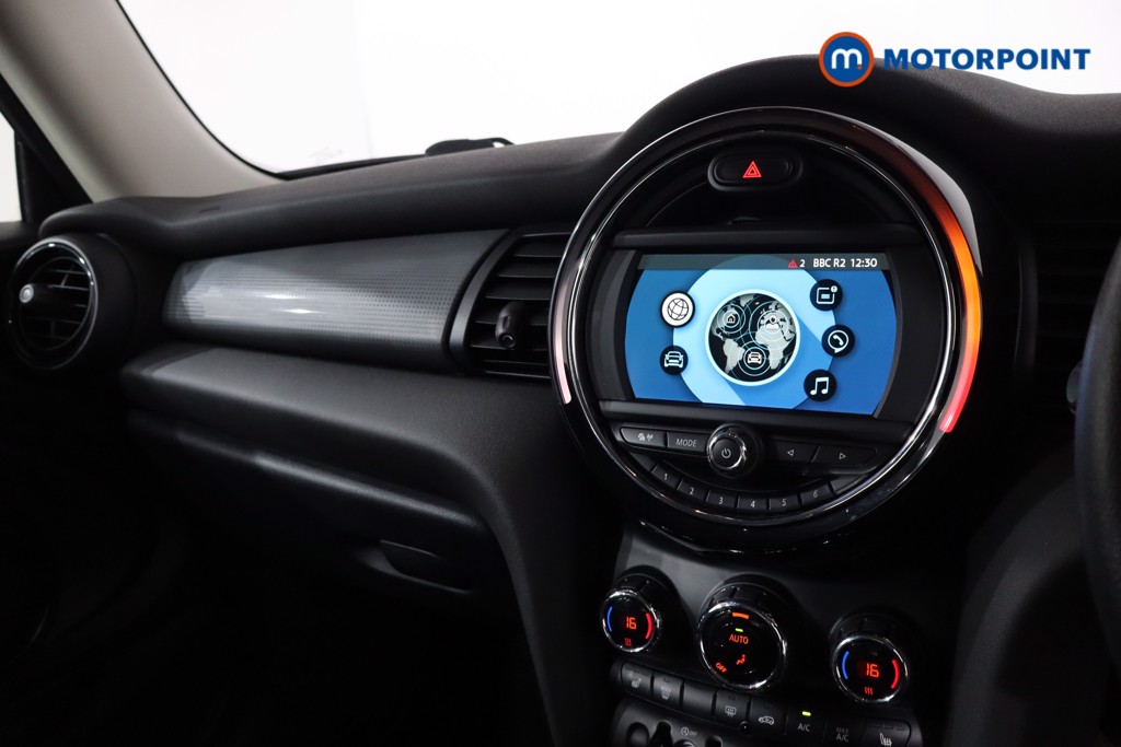 Mini Hatchback Cooper Classic Manual Petrol Hatchback - Stock Number (1641557) - 18th supplementary image