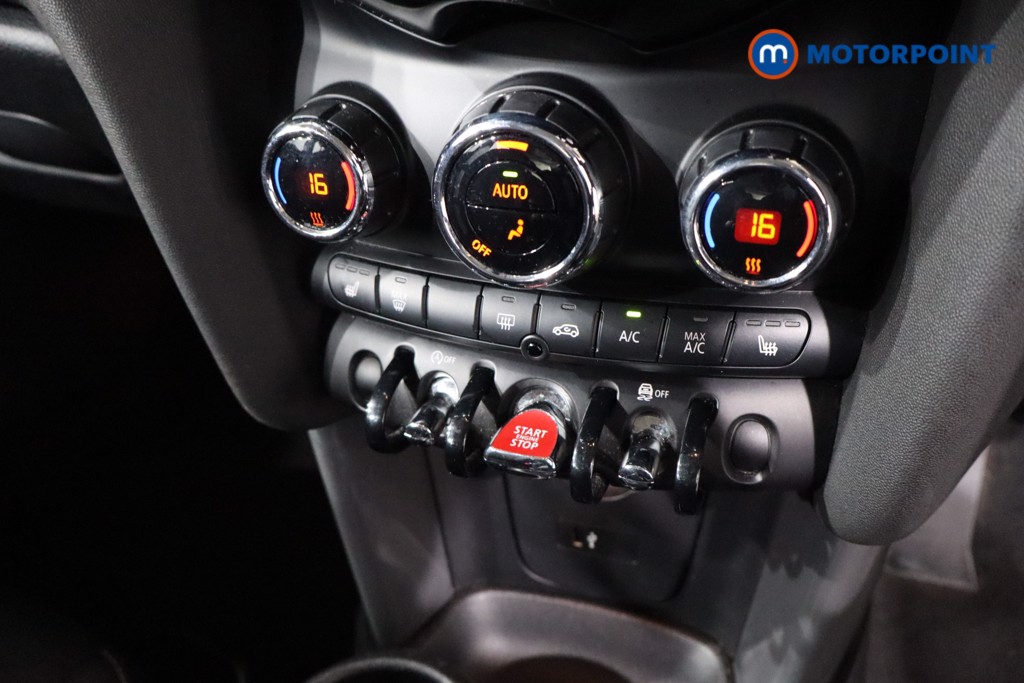 Mini Hatchback Cooper Classic Manual Petrol Hatchback - Stock Number (1641557) - 19th supplementary image