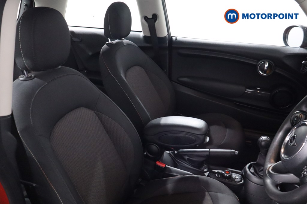 Mini Hatchback Cooper Classic Manual Petrol Hatchback - Stock Number (1641557) - 21st supplementary image