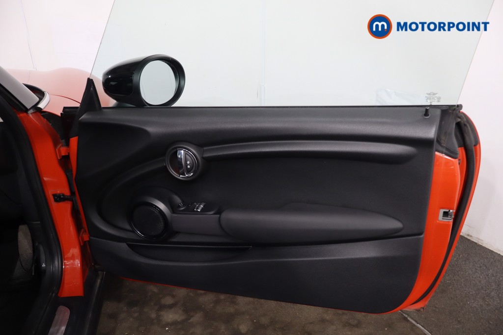 Mini Hatchback Cooper Classic Manual Petrol Hatchback - Stock Number (1641557) - 23rd supplementary image