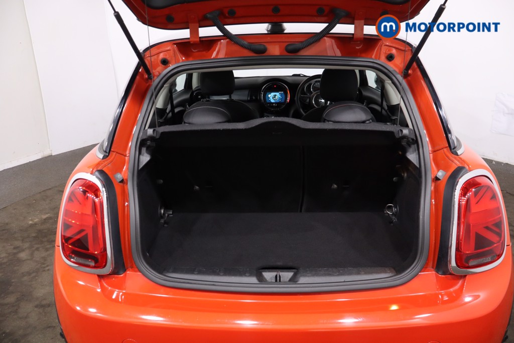 Mini Hatchback Cooper Classic Manual Petrol Hatchback - Stock Number (1641557) - 34th supplementary image