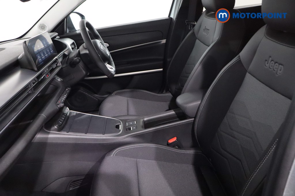Jeep Avenger Summit Automatic Electric SUV - Stock Number (1641796) - 4th supplementary image