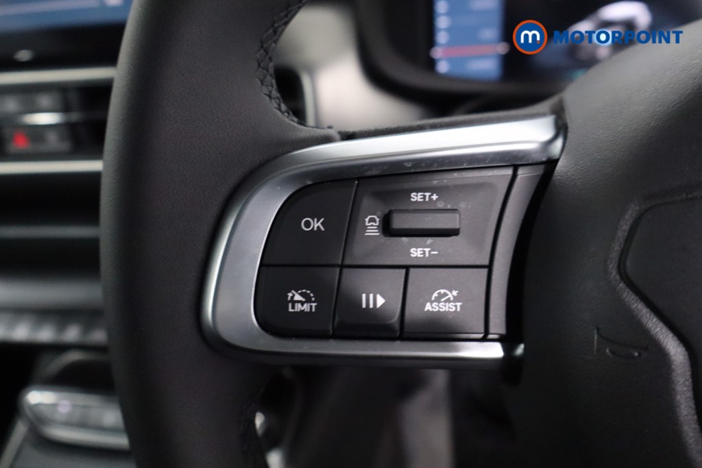Jeep Avenger Summit Automatic Electric SUV - Stock Number (1641796) - 7th supplementary image