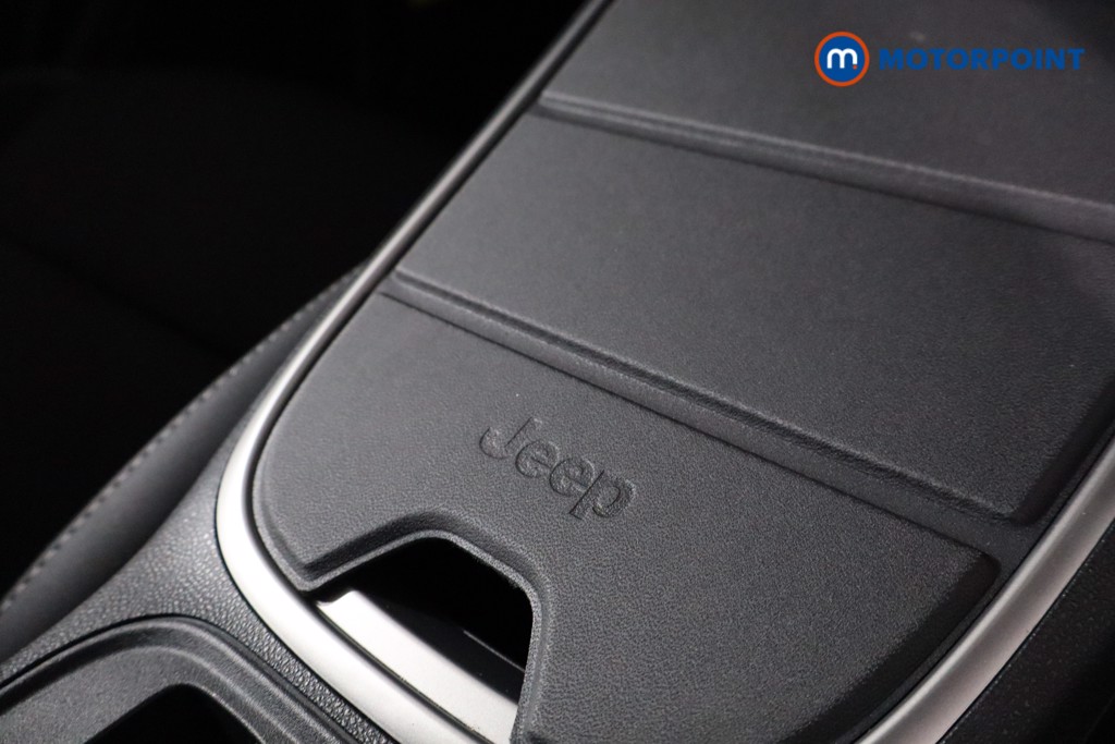 Jeep Avenger Summit Automatic Electric SUV - Stock Number (1641796) - 20th supplementary image